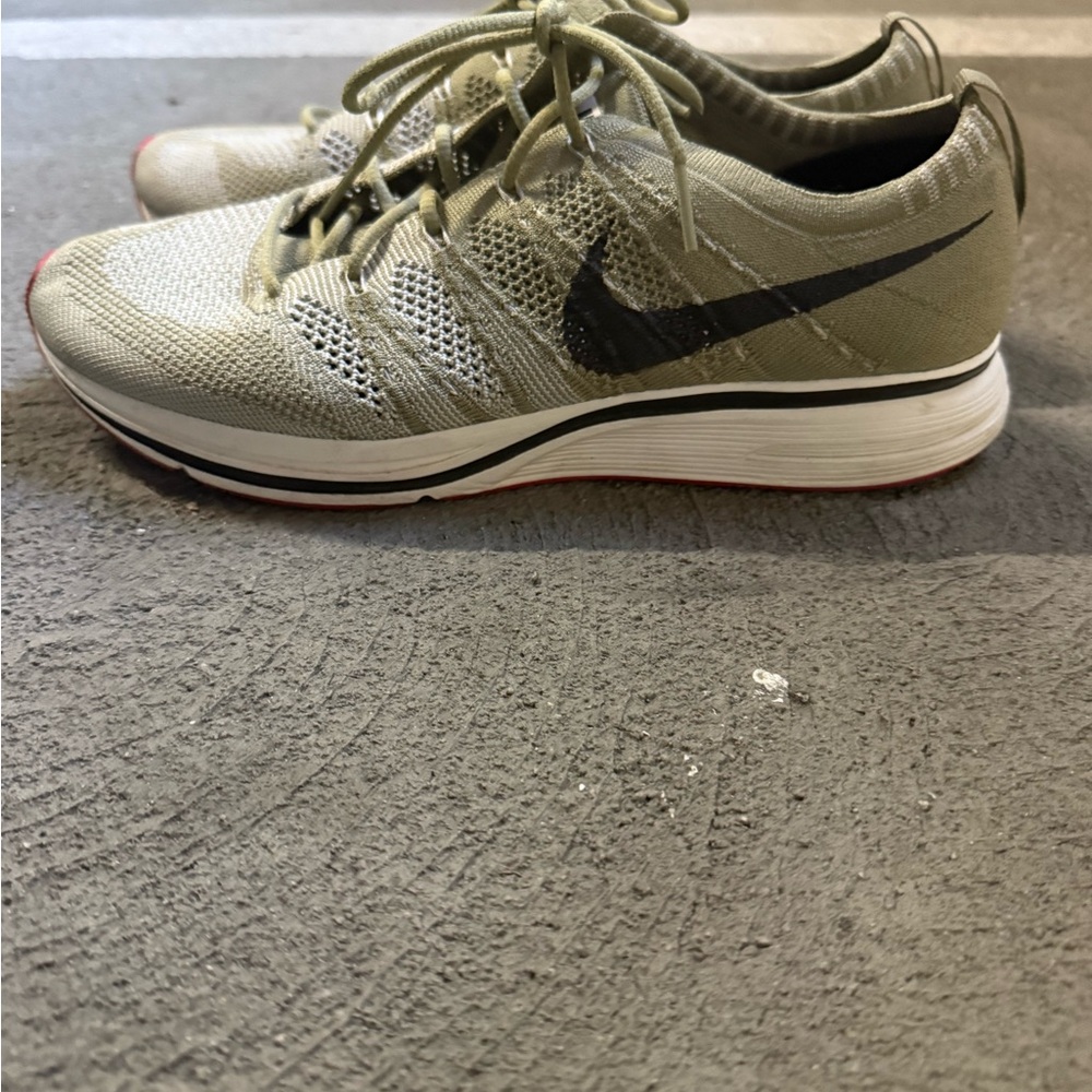 Nike Flyknit Racer Olive Black Sneakers